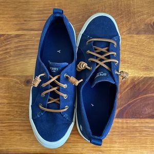 Sperry bundle! Sweet deal!! ⭐️